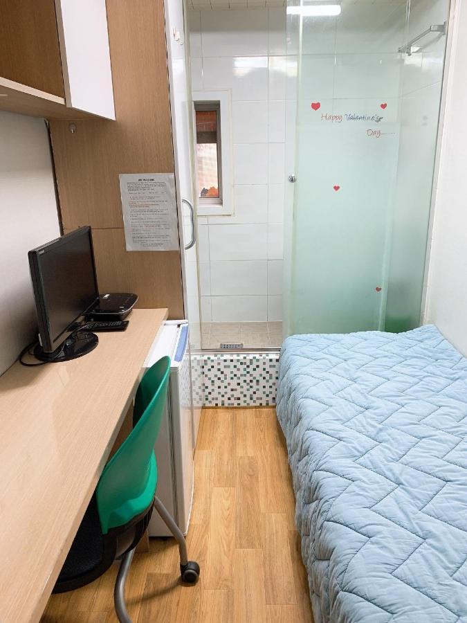 Hostel Living Castle Hongdae Seul Zewnętrze zdjęcie